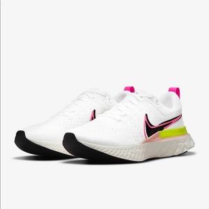 Nike React Infinity Run Flyknit 2 Women’s 10.5
